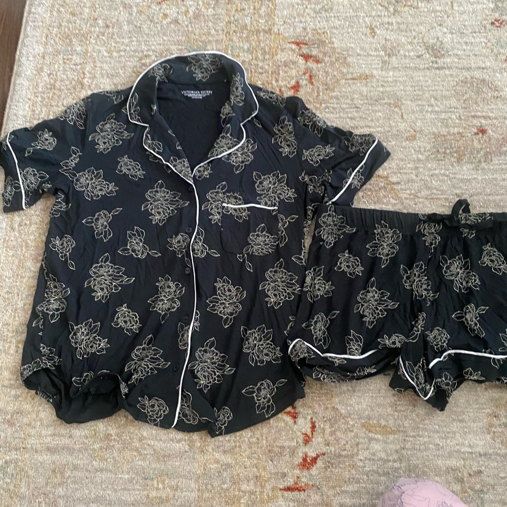 Victoria's Secret Black Floral Modal Pajama Set